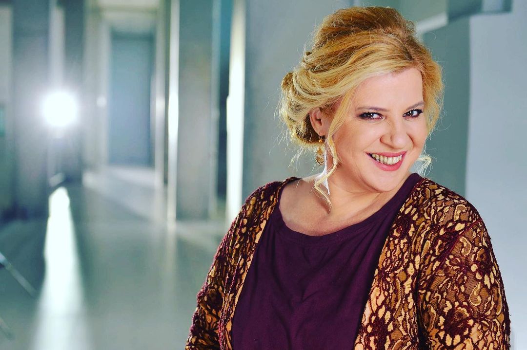 Αθηνά Καμπάκογλου