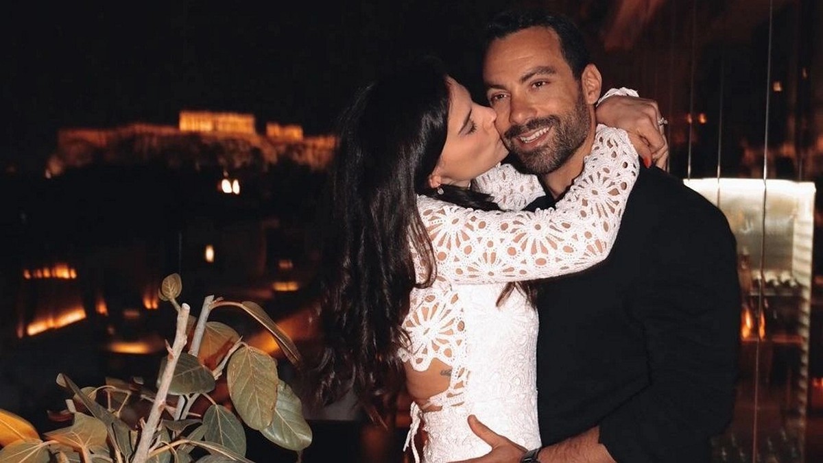 Σάκης Τανιμανίδης: Η τρυφερή ανάρτηση για την 5η γαμήλια επέτειο και το σχόλιο της Μπόμπα