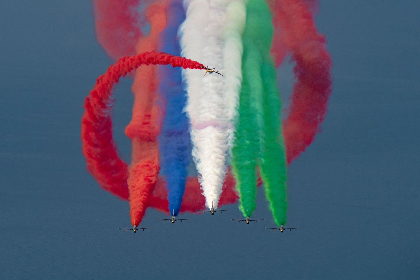 Athens Flying Week: Αεροπορικές επιδείξεις που κόβουν την ανάσα