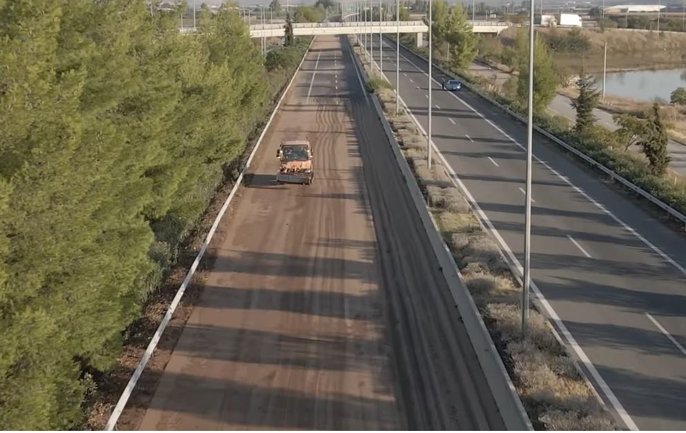 Κακοκαιρία Daniel: ΒΙΝΤΕΟ από τον καθαρισμό της Εθνικής Οδού Αθηνών – Θεσσαλονίκης