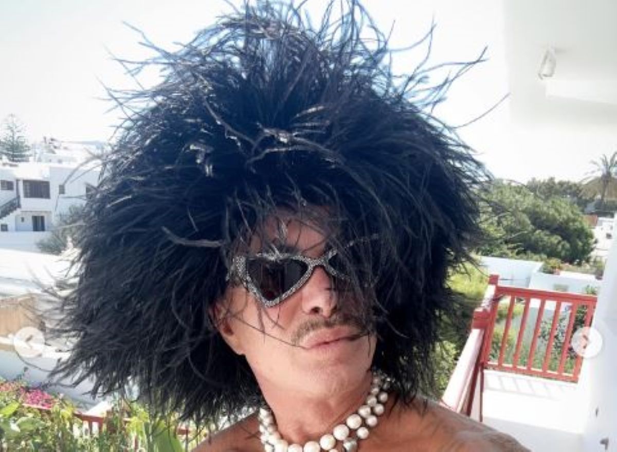 Λάκης Γαβαλάς