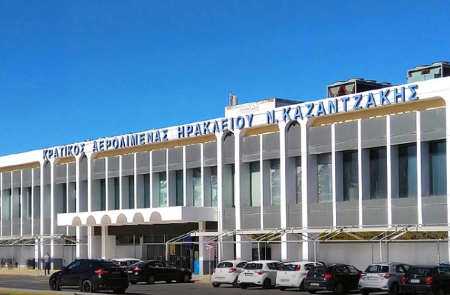 Ηράκλειο: Αναγκαστική προσγείωση αεροσκάφους λόγω αδιαθεσίας 56χρονης