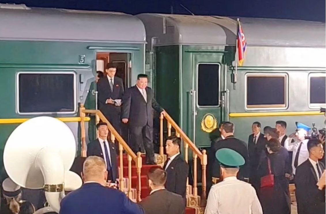 Το θωρακισμένο τρένο του Κιμ έφτασε στην Ρωσία – Οι πρώτες επαφές