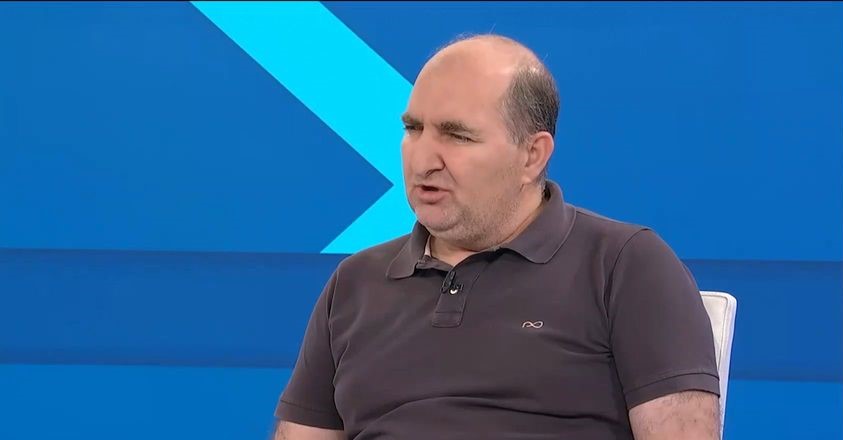 Ο αδελφός του Φρέντι Μπελέρη, Λεονάρδος