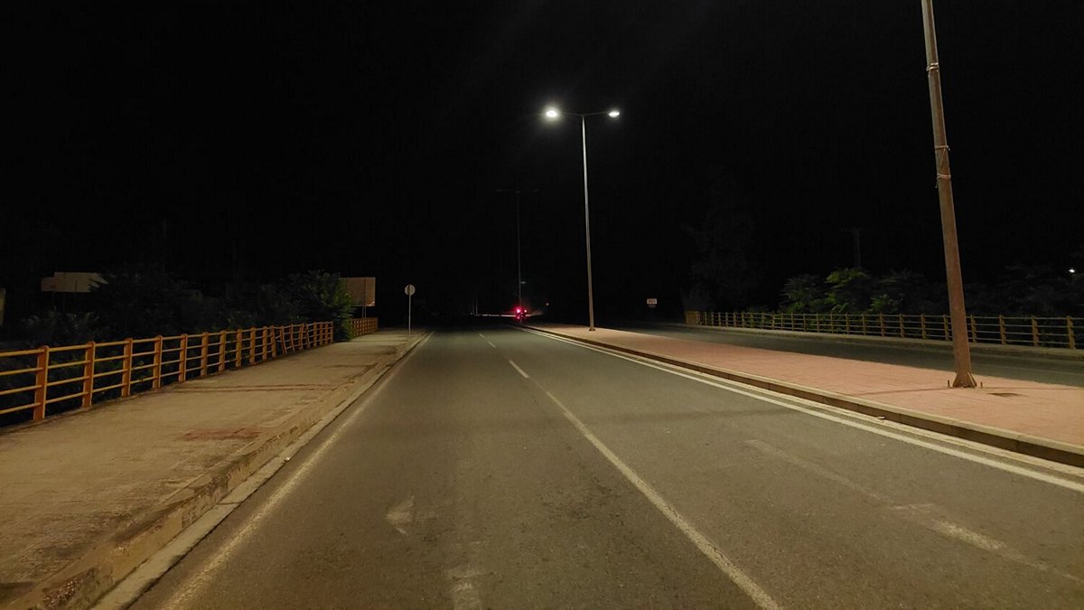 Λάρισα: Αυτοψία στη γέφυρα της οδού Κοζάνης από υπαλλήλους του Συνδέσμου Εργοληπτών