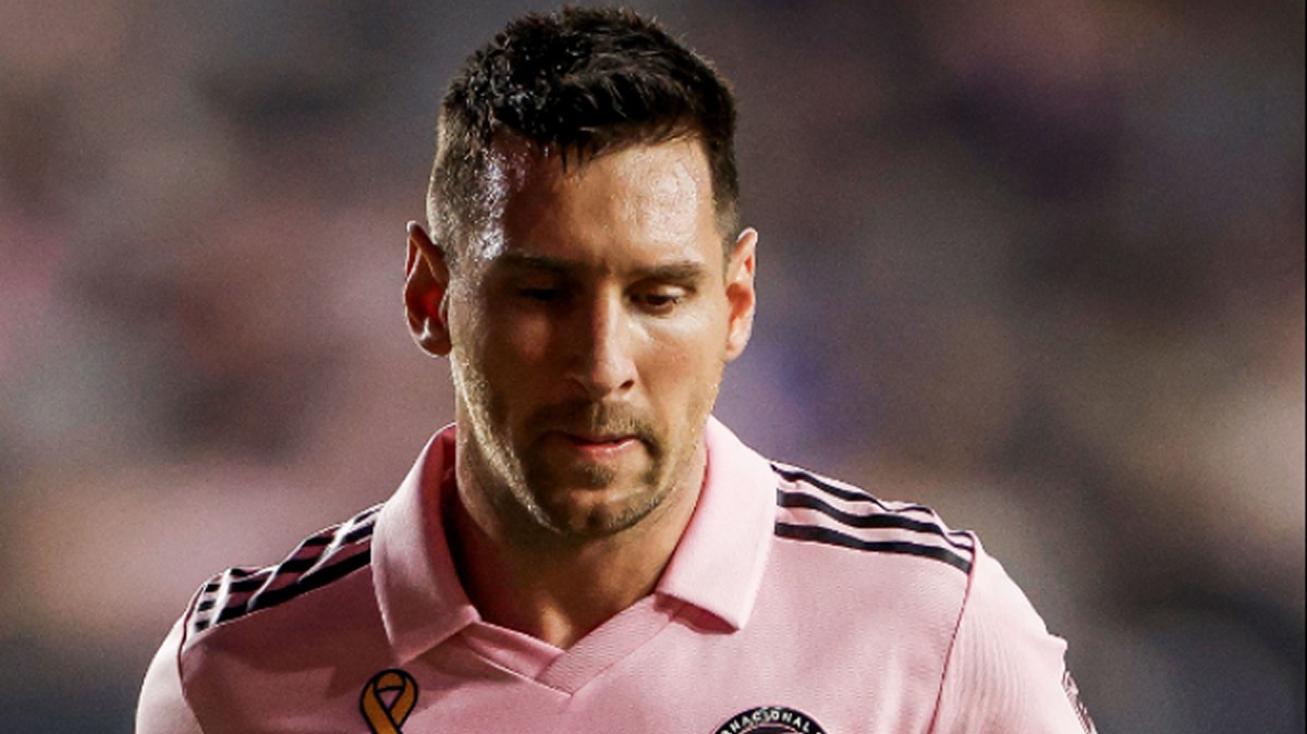 Ίντερ Μαϊάμι: Αποχώρησε τραυματίας ο Μέσι και οι οπαδοί «άδειασαν» το γήπεδο – ΒΙΝΤΕΟ