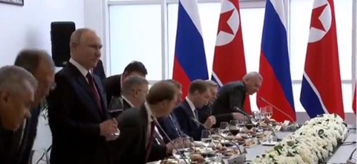 Η πρόποση του Πούτιν στον Κιμ Γιονγκ Ουν