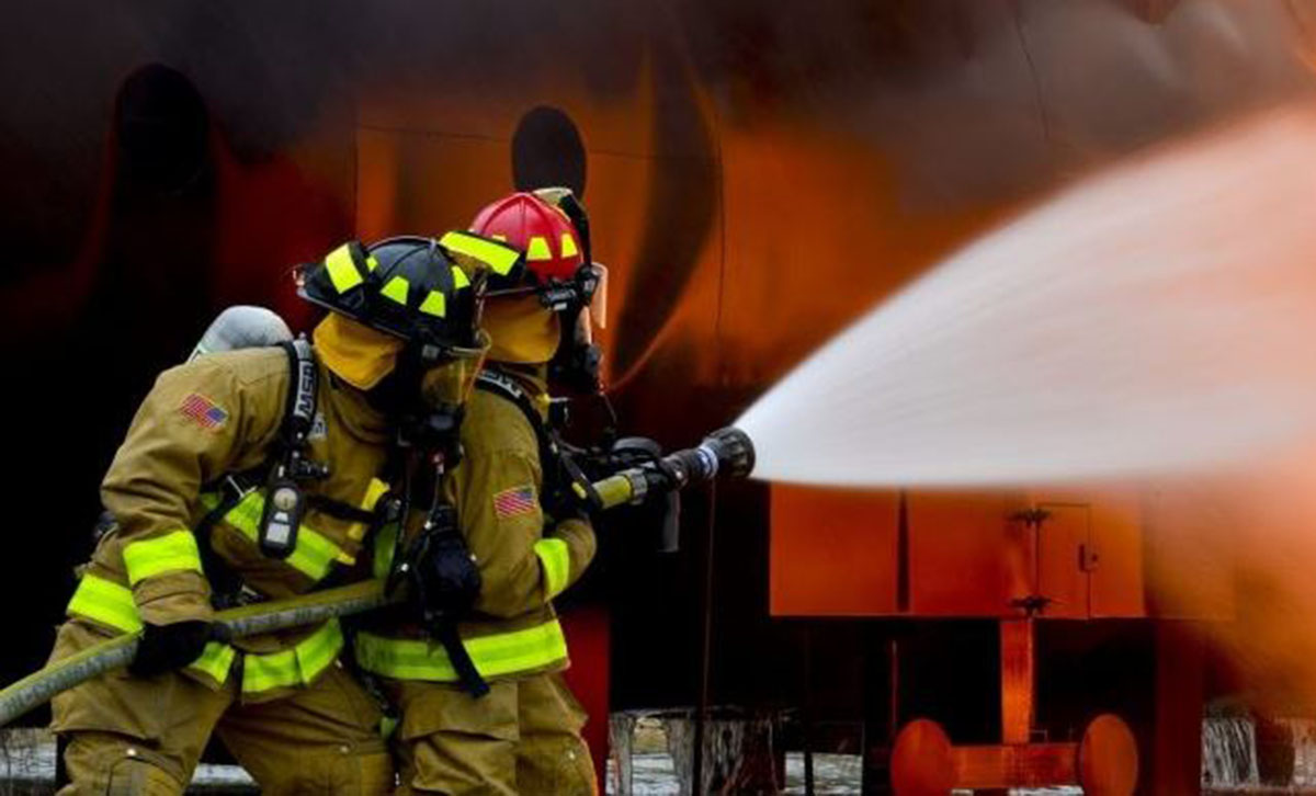 πυροσβέστες