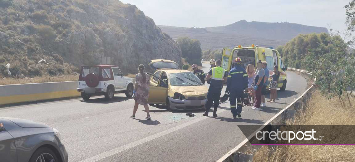 Κρήτη: Σοβαρό τροχαίο στον ΒΟΑΚ – Εγκλωβίστηκε γυναίκα στο αυτοκίνητό της – ΦΩΤΟ