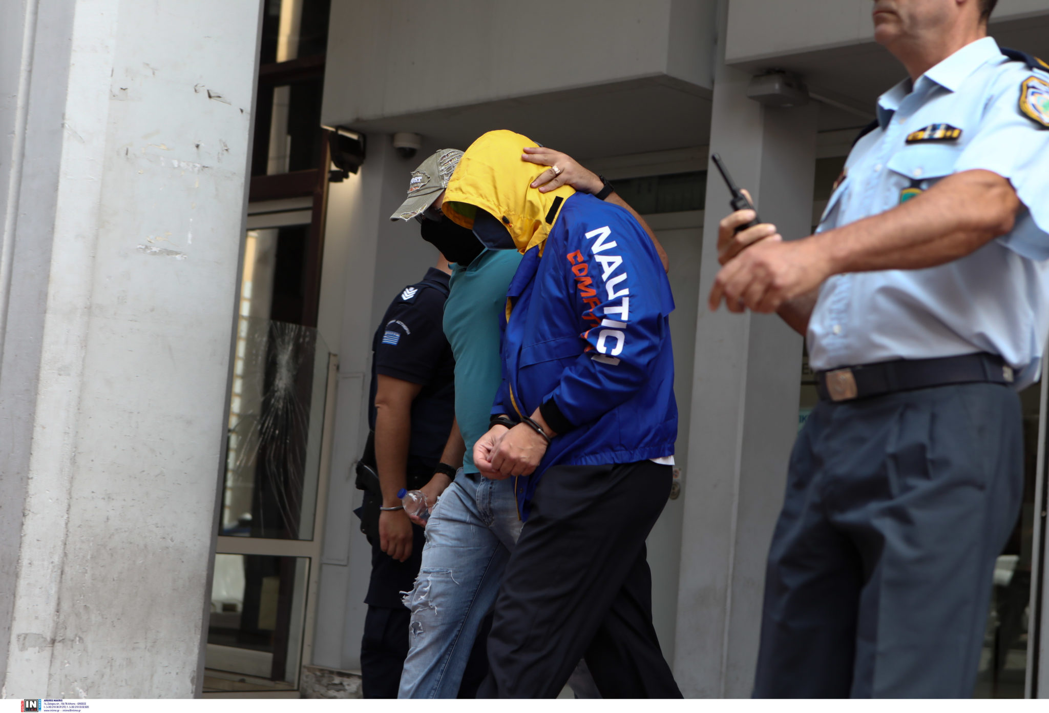 Blue Horizon συλληφθέντες