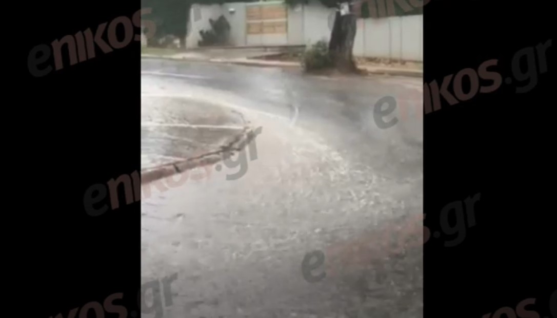 Κακοκαιρία Daniel: Μεγάλα προβλήματα στους δρόμους της Δροσιάς – ΒΙΝΤΕΟ Αναγνώστη