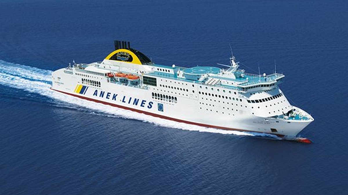 Μηχανική βλάβη του «Hellenic Spirit» – Κατέπλευσε αυτοδύναμα στο λιμάνι της Πάτρας