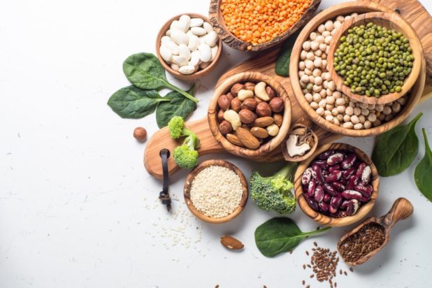 Μερικές τροφές συμβάλλουν στην ενίσχυση του μεταβολισμού και στην αύξηση των καύσεων