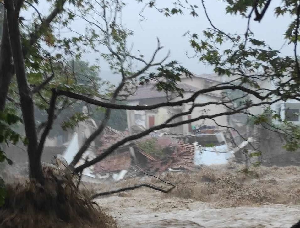 κακοκαιρία Daniel Βόλος γηροκομείο