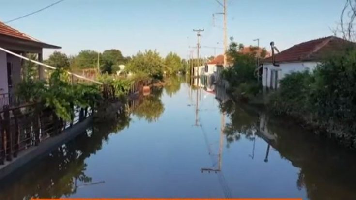 Η κακοκαιρία Daniel σφυροκόπησε την Καρδίτσα