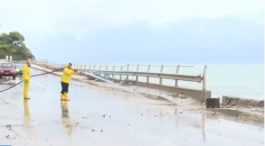 Κακοκαιρία Elias: Έκλεισε η παραλιακή στον Κάλαμο