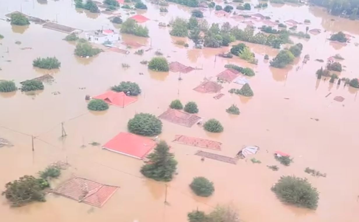 Κακοκαιρία Daniel: «Εξαφανίστηκε» στα λασπόνερα η Μεταμόρφωση Καρδίτσας – ΒΙΝΤΕΟ που κόβει την ανάσα