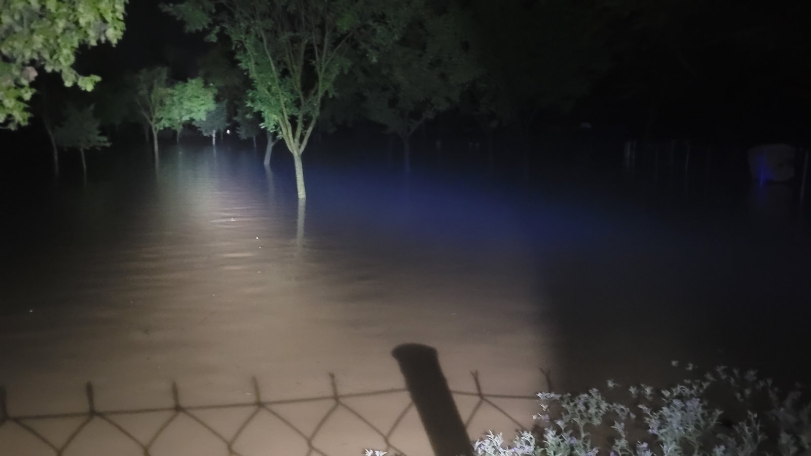 Κακοκαιρία Daniel: Εφιαλτική νύχτα στην Λάρισα – Εκκενώνονται τρία χωριά