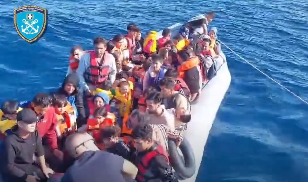 Λέσβος: Εντοπισμός και διάσωση 56 μεταναστών – ΒΙΝΤΕΟ