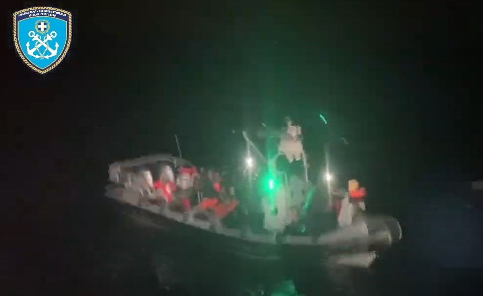 Λέσβος: Διασώθηκαν 58 μετανάστες από το Λιμενικό έπειτα από δύο επιχειρήσεις – ΒΙΝΤΕΟ