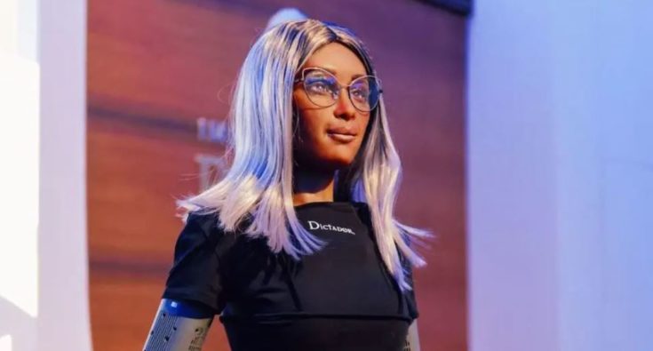 Μίκα ρομπότ