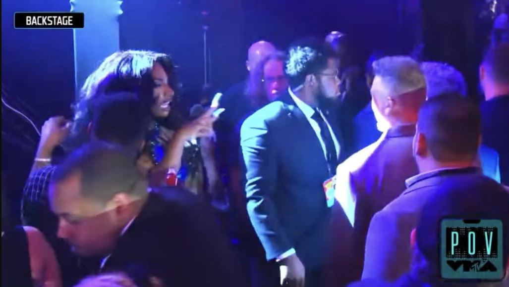 Βίντεο: Ο έντονος διάλογος στα παρασκήνια των VMAs 2023- Τι είπε η Megan Thee Stallion στον Τζάστιν Τίμπερλεϊκ