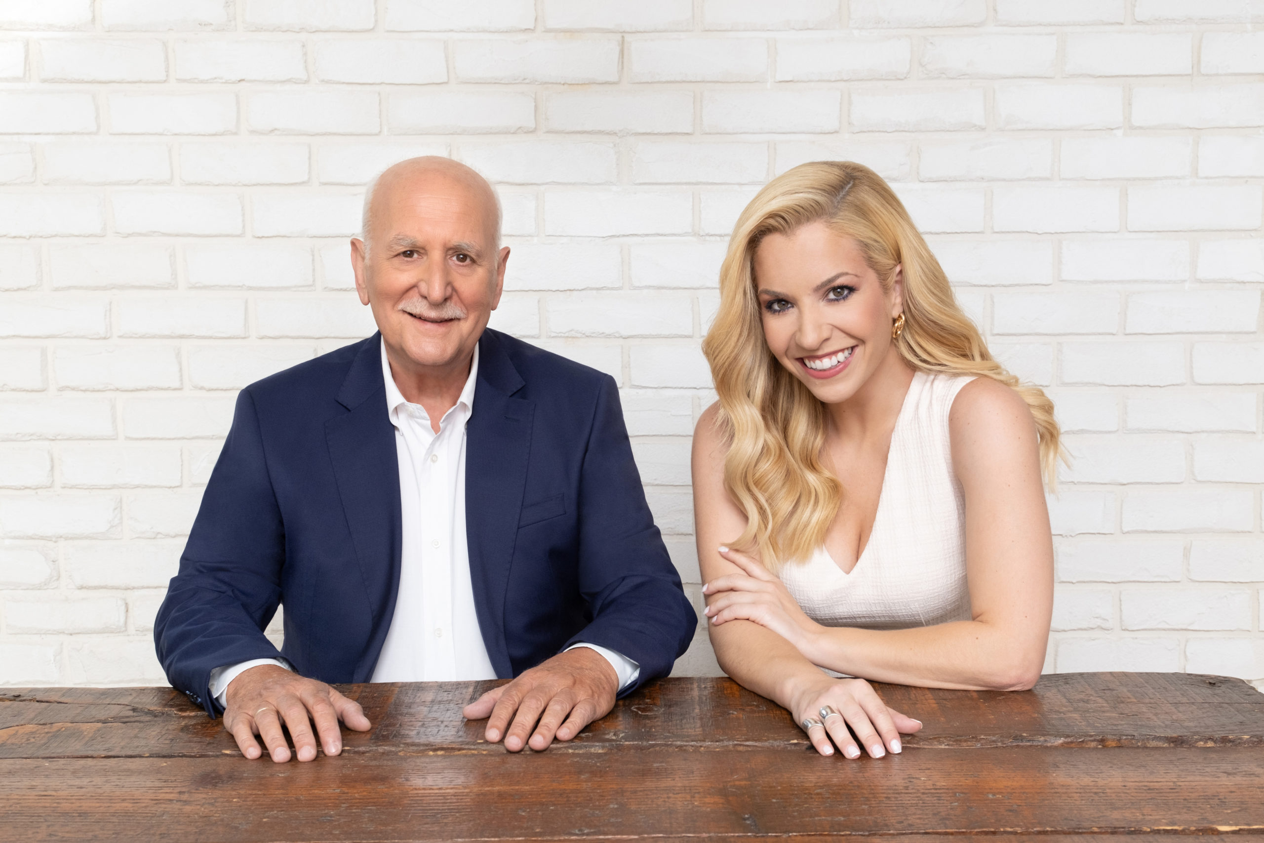 Παπαδάκης Αναστασοπούλου