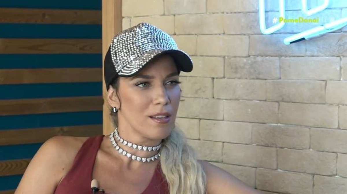 Κατερίνα Στικούδη – Κριστίνα Αγκιλέρα: «Με αγχώνει που θα ανέβω στην ίδια σκηνή μαζί της» – ΒΙΝΤΕΟ