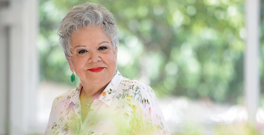 Τένια Μακρή