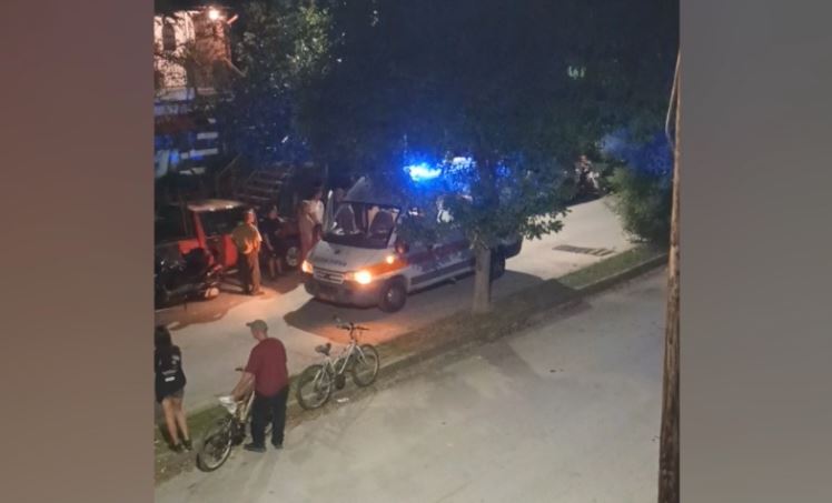 Λάρισα: Τροχαίο με δύο ανήλικους τραυματίες στη Γιάννουλη – Περιμένουν τον εκσκαφέα για να μεταφερθούν στο νοσοκομείο