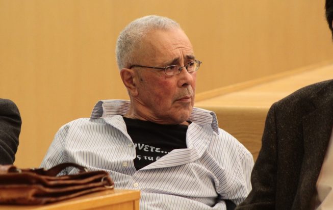 Κώστας Ζουράρις