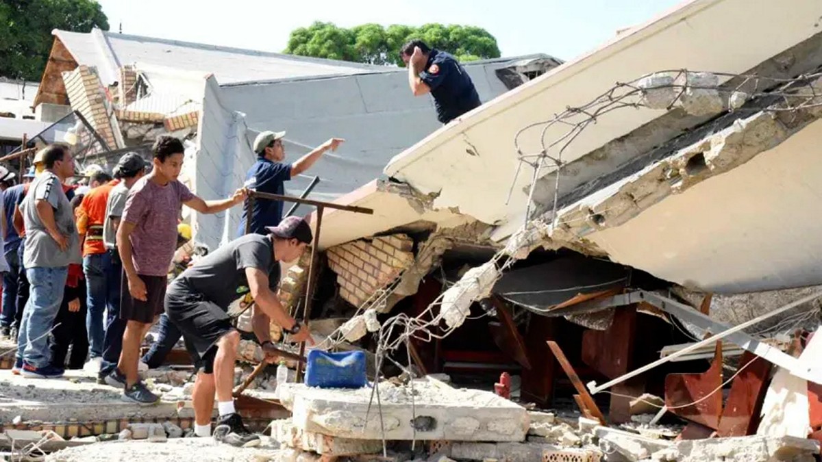 Μεξικό: Στους 11 έχει φτάσει ο αριθμός των νεκρών από την κατάρρευση οροφής εκκλησίας