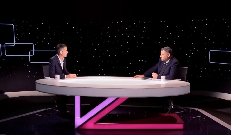 Κώστας Μπακογιάννης - Μάνος Νιφλής