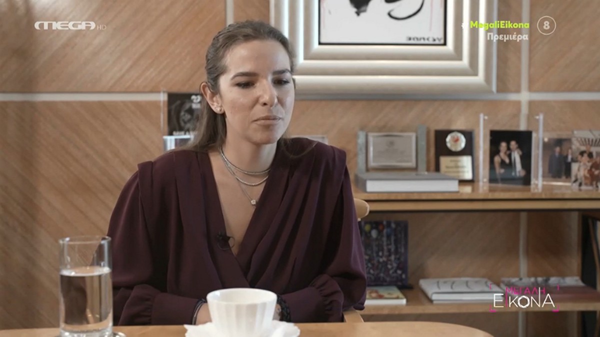 Εριέττα Κούρκουλου Λάτση: Τα δύσκολα παιδικά χρόνια, η απώλεια του πατέρα της και η ρατσιστική συμπεριφορά