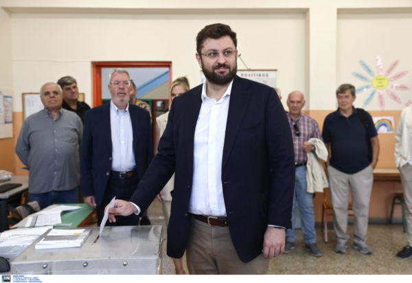 Κώστας Ζαχαριάδης