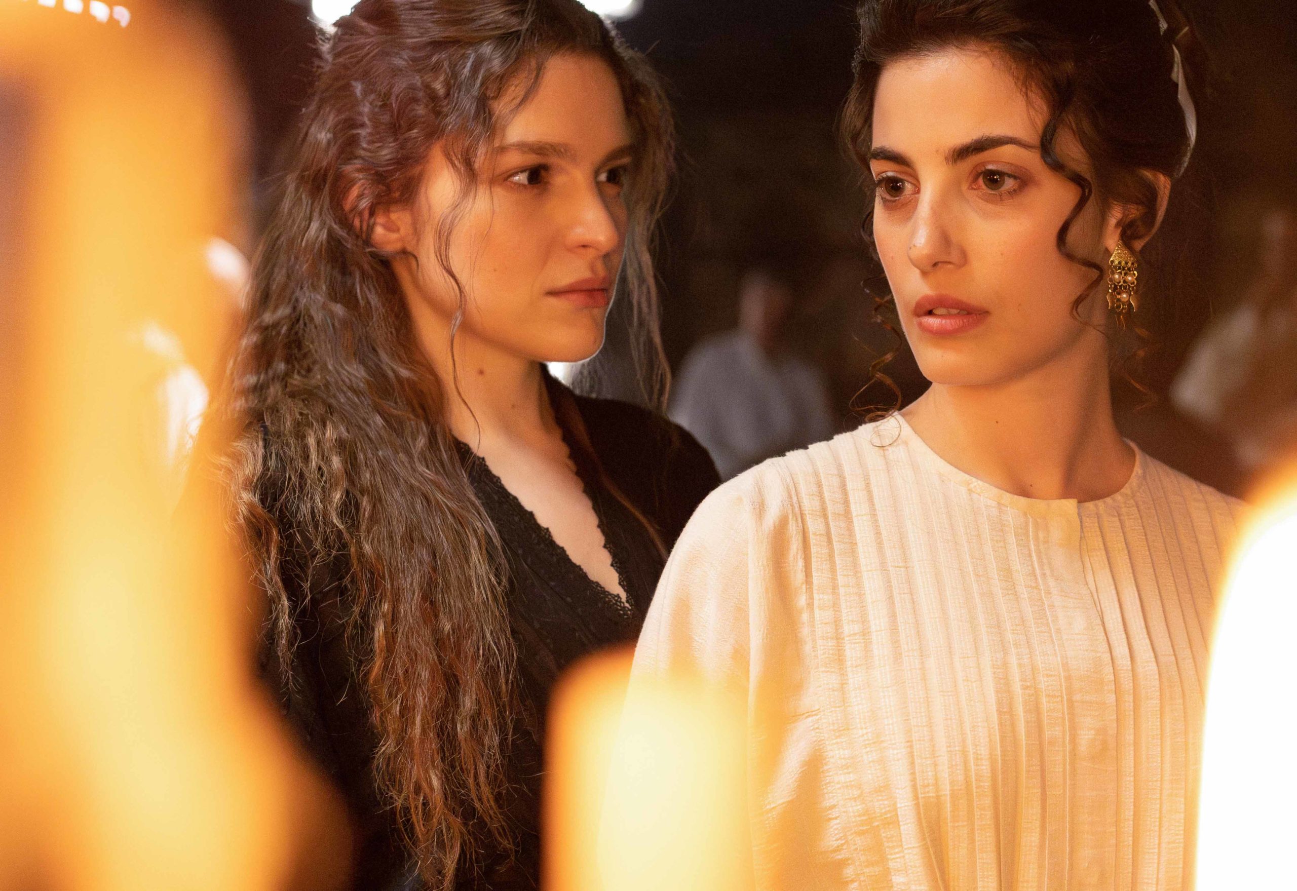 Η Μάγισσα: Η Μεταξία δεν μπορεί να κρύψει τα συναισθήματά της για τον επικείμενο αρραβώνα του Τζανή