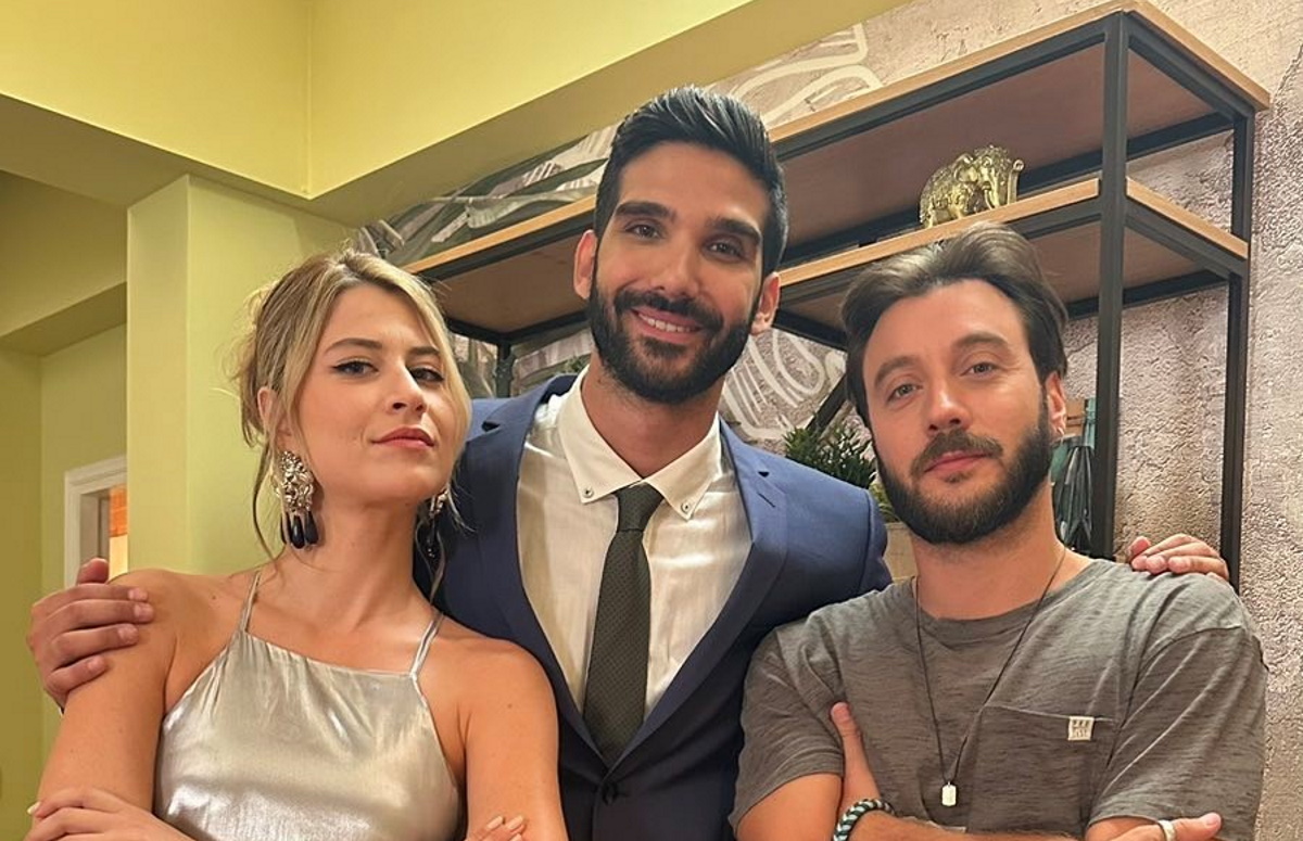 Μην αρχίζεις τη μουρμούρα: Ο Ηλίας πάει στο reunion των παλιών συμμαθητών – Ο Μηνάς έρχεται πιο κοντά στη Ζουζού