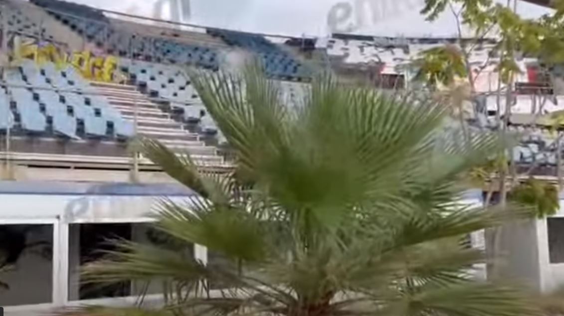 Εικόνα εγκατάλειψης στο Ολυμπιακό Ακίνητο του Παλαιού Φαλήρου – «Είναι ρημαγμένο» λέει κάτοικος στο enikos.gr