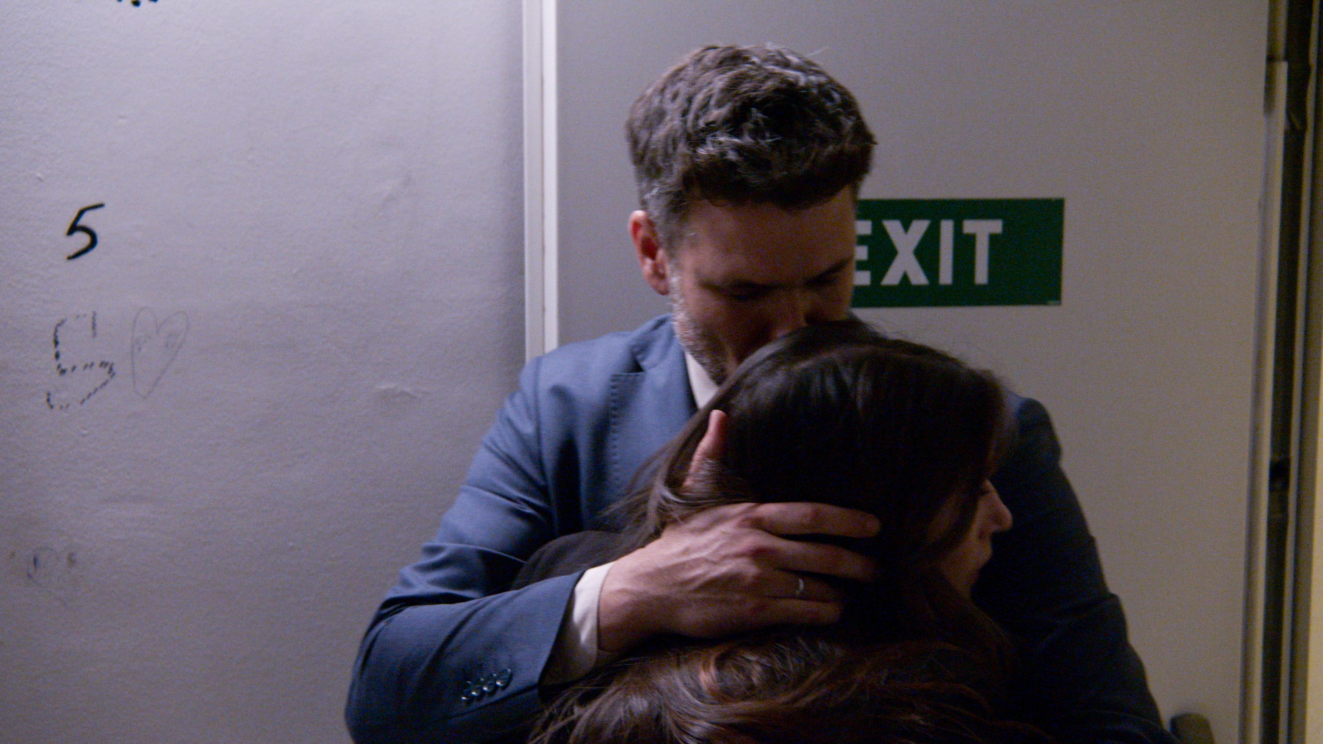 Παγιδευμένοι: Η Άννα βάζει σε μεγάλο κίνδυνο τον εαυτό της για να βρει τον δολοφόνο του πηγαδιού