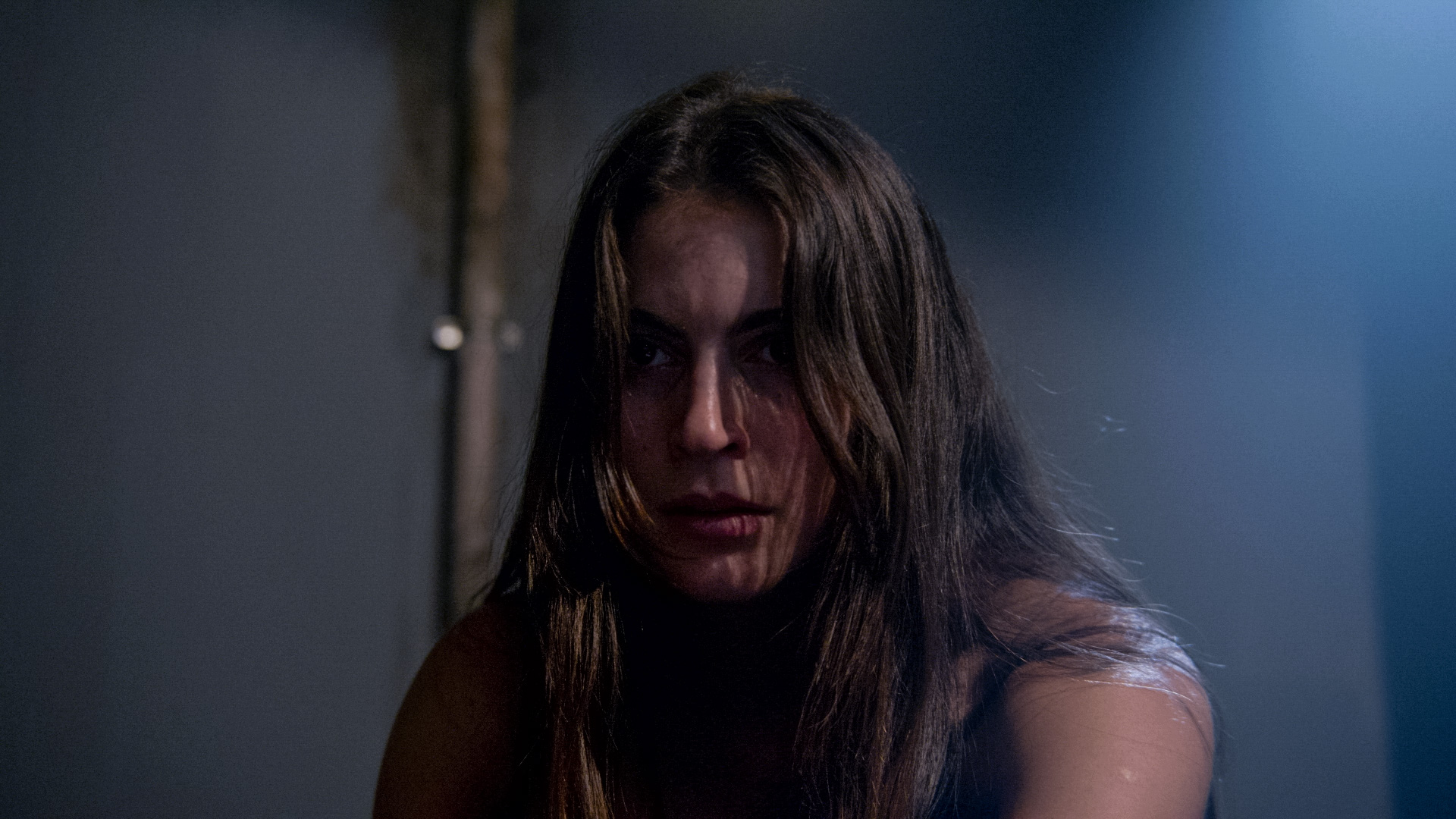 Παγιδευμένοι: Ο Δημήτρης ένα βήμα πιο κοντά στην Άννα – Sneak preview από το αποψινό επεισόδιο