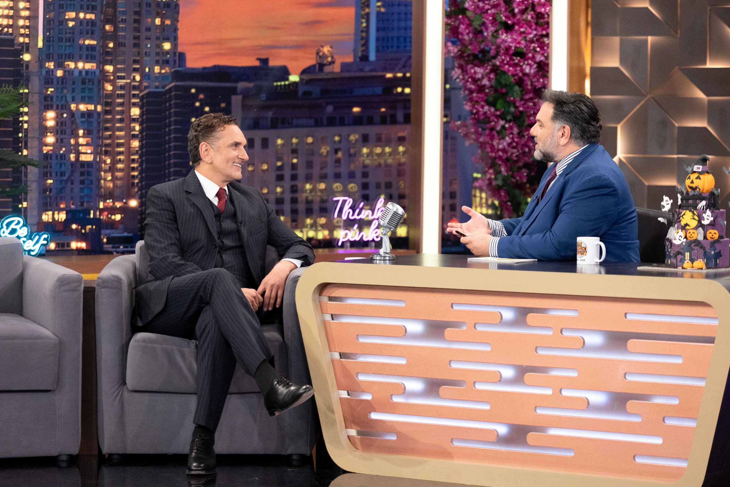 The 2Night Show: Τα πρόσωπα «έκπληξη» που υποδέχεται απόψε ο Γρηγόρης Αρναούτογλου