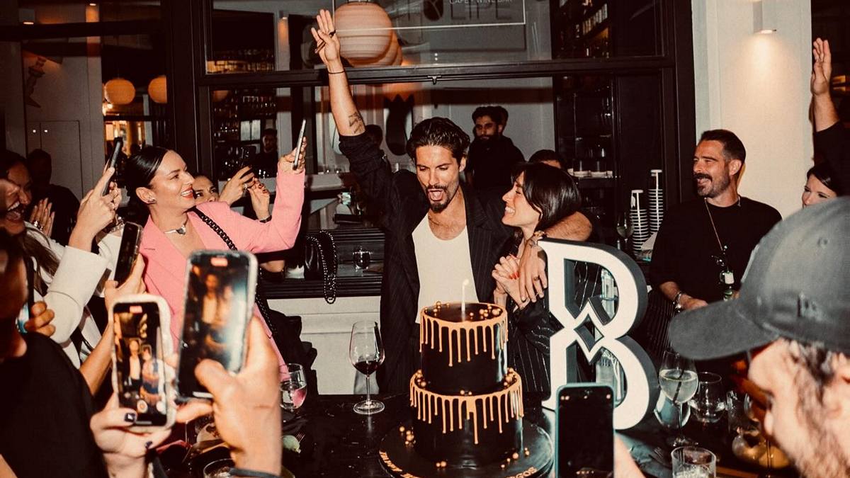 Γιώργος Καράβας: Γιόρτασε τα 41α γενέθλιά του με ένα εντυπωσιακό πάρτι – ΦΩΤΟ