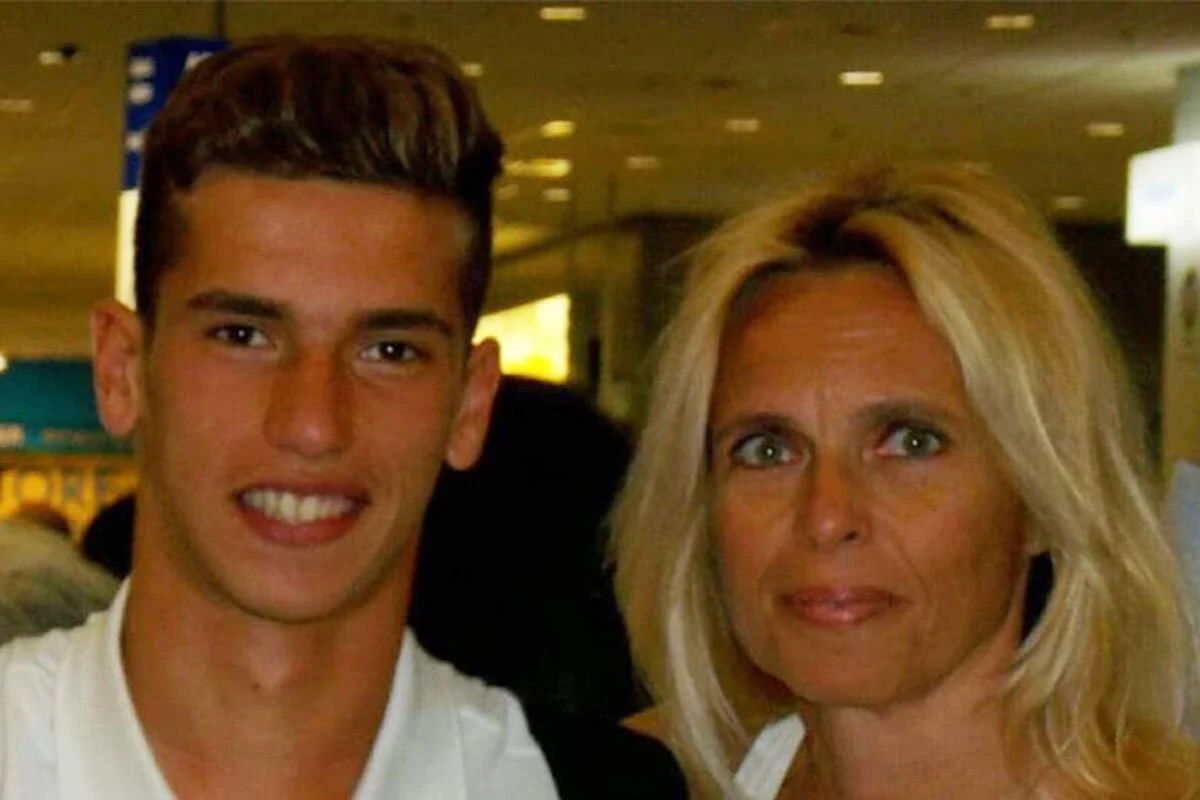 Ξεσπά η μητέρα του Αδαμάντιου Μαντή στο enikos.gr: «Ο δολοφόνος του παιδιού μου κυκλοφορεί ελεύθερος»