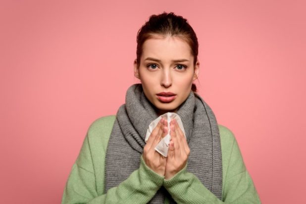 Κρυολόγημα: Τα 5 κοινά συμπτώματα που μπορεί να είναι σημάδια καρκίνου