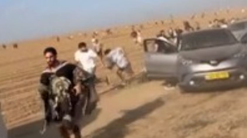 Πόλεμος στο Ισραήλ: Πώς το ολονύκτιο πάρτι στην έρημο εξελίχτηκε σε αιματηρό εφιάλτη