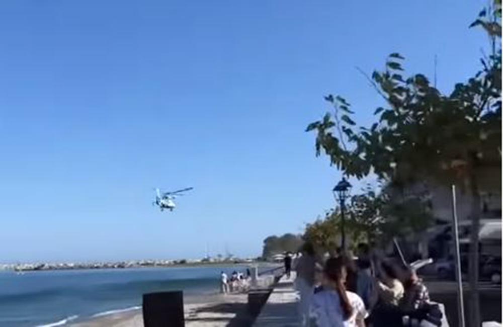 Ελικόπτερο πετούσε χαμηλά σε παραλία στον Πλαταμώνα