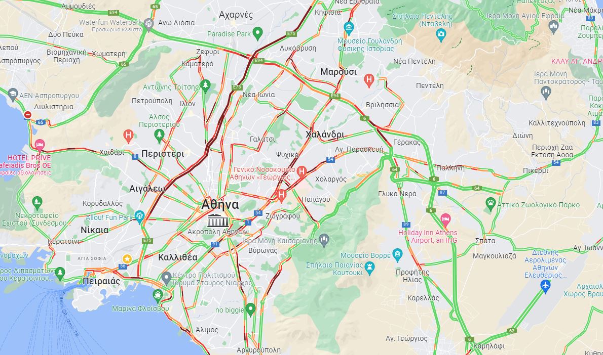 Κίνηση: «Κόλαση» για ακόμη μία ημέρα ο Κηφισός – Προβλήματα και στην Αττική Οδό