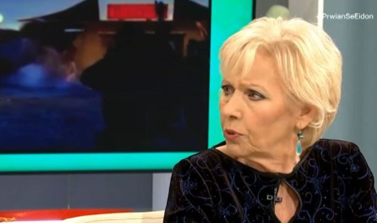 Πέθανε η τραγουδίστρια Μαίρη Μαράντη – Ήταν η ερμηνεύτρια του «θα πάρω φόρα» στο «Ηλία Ρίχτο»