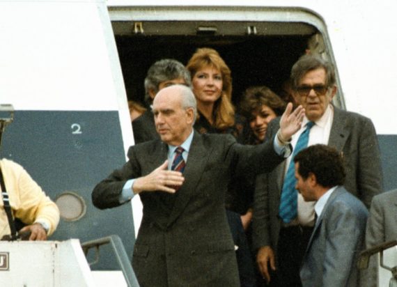 Δήμητρα Λιάνη: Η αποκάλυψη για το ιστορικό νεύμα του Ανδρέα Παπανδρέου