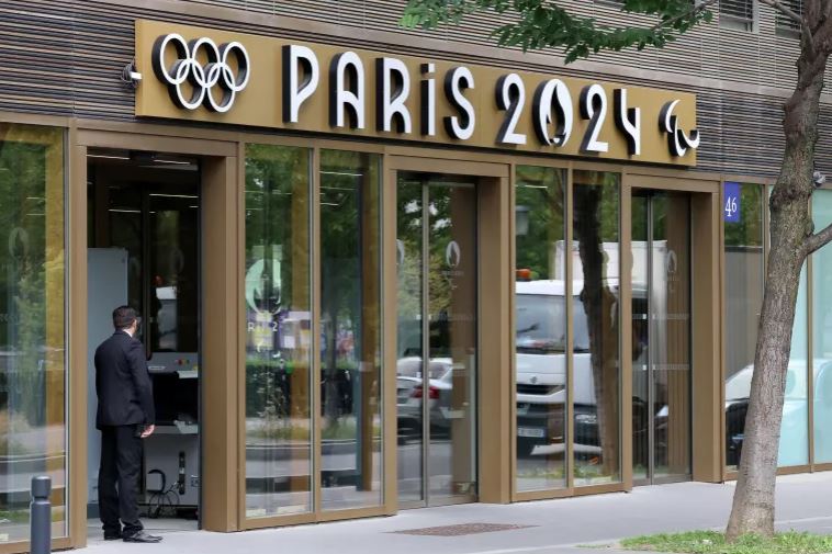 Αστυνομική έφοδος στα κεντρικά γραφεία των Ολυμπιακών Αγώνων του 2024 στο Παρίσι